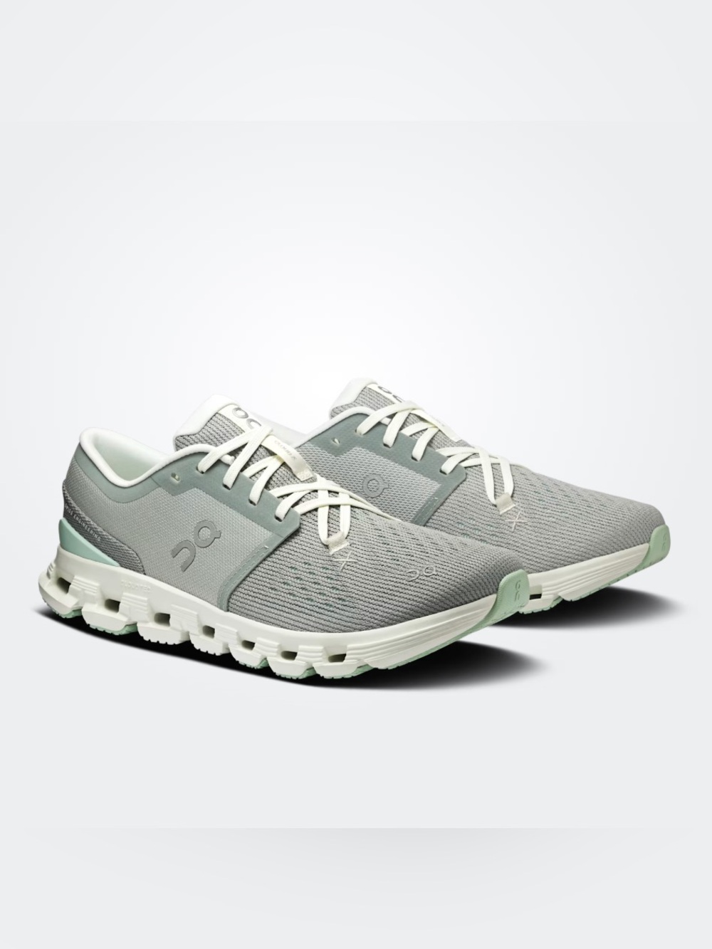 On Cloud Running Shoes - Cloud X4